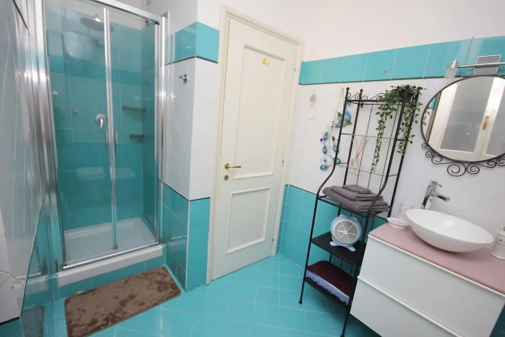 Tower House Suite Acquario Genova Ιταλία